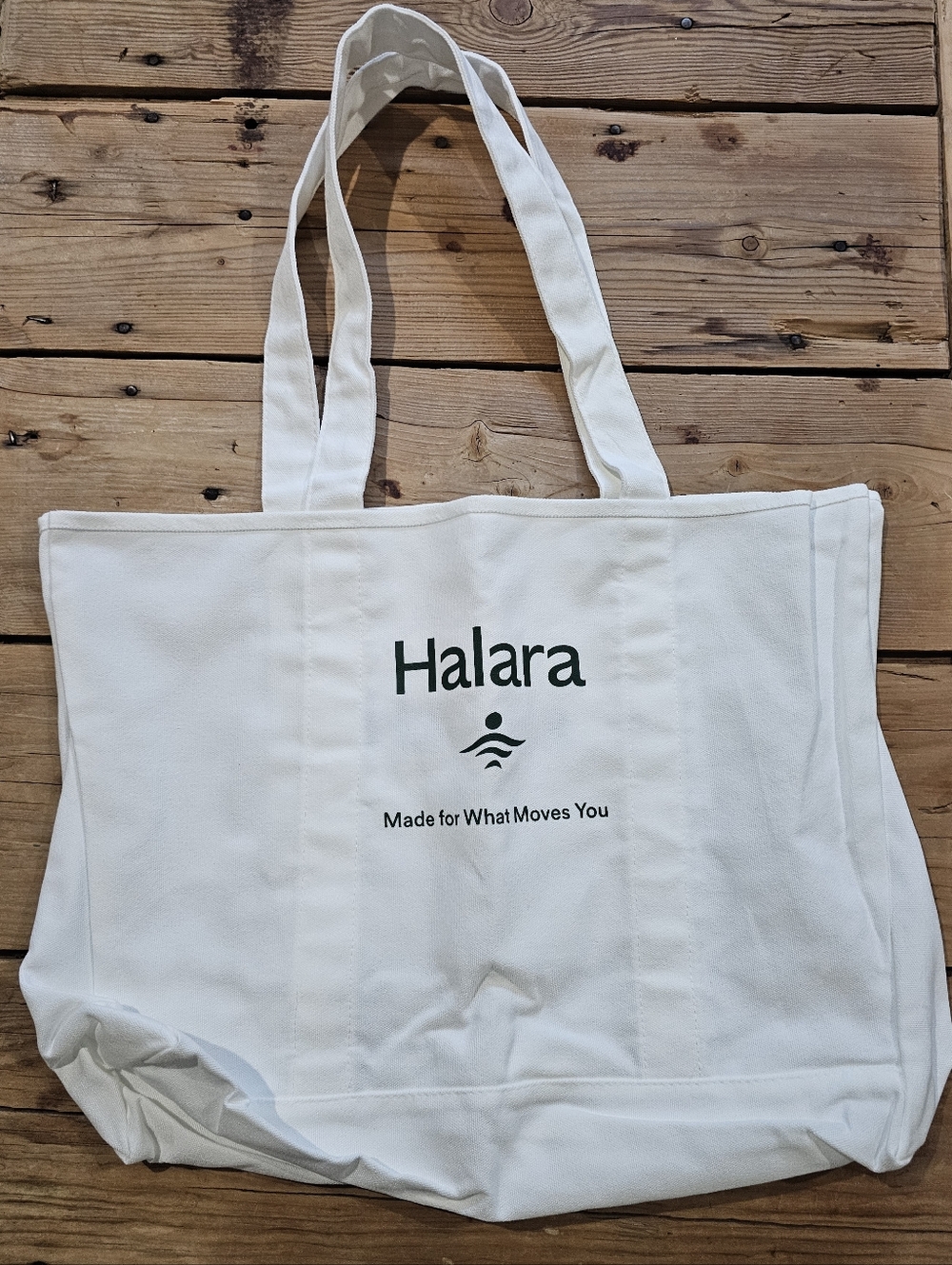 HALARA Cream Canvas Tote with Dark Green Logo